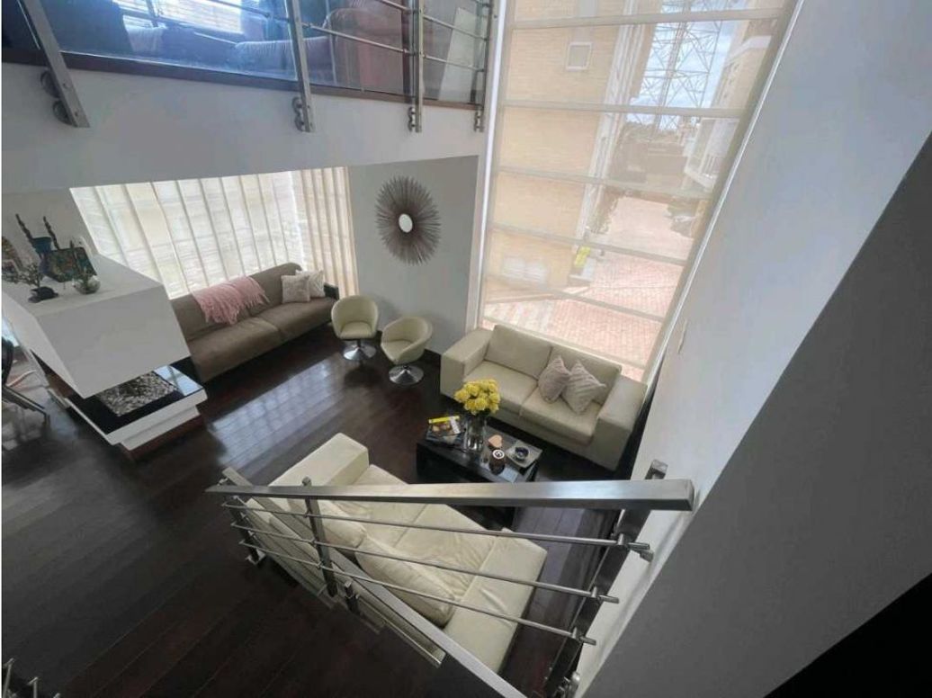 Casa de 4 alcobas en venta en Cerros De Suba, Bogotá, 311 m² · foto 5 de 7