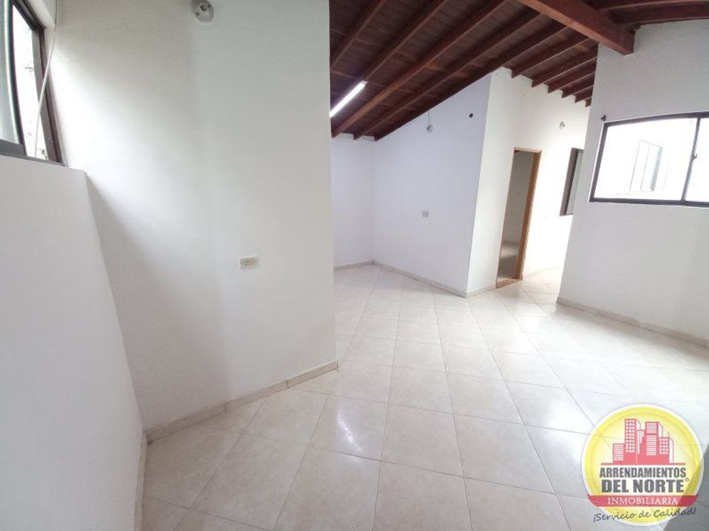 Apartamento en Arriendo con el Código 10513 en Andalucia