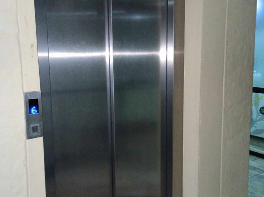 Apartaestudio en venta en Santa Barbara, Bogotá, 28 m² · foto 10 de 13