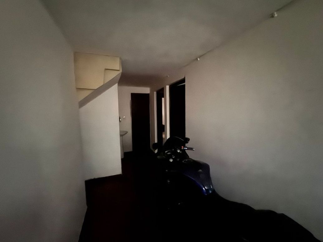 Casa de 7 alcobas en venta en Altos Del Poblado, Bogotá, 295 m² · foto 2 de 12