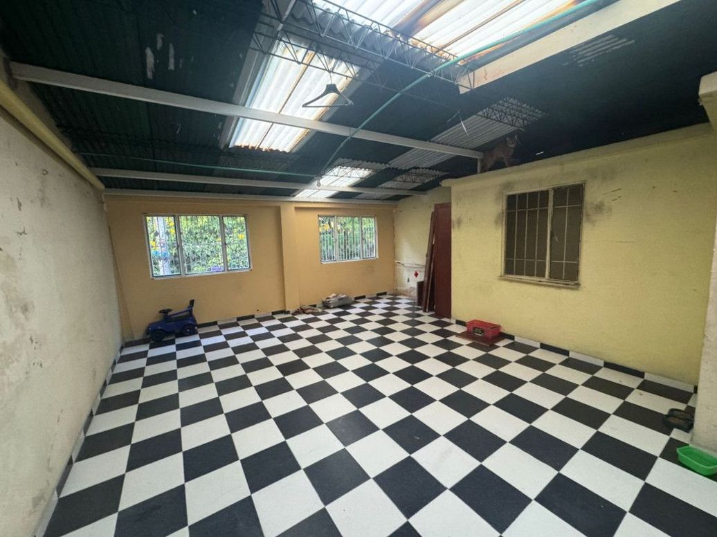 Casa de 7 alcobas en venta en Altos Del Poblado, Bogotá, 295 m² · foto 12 de 12