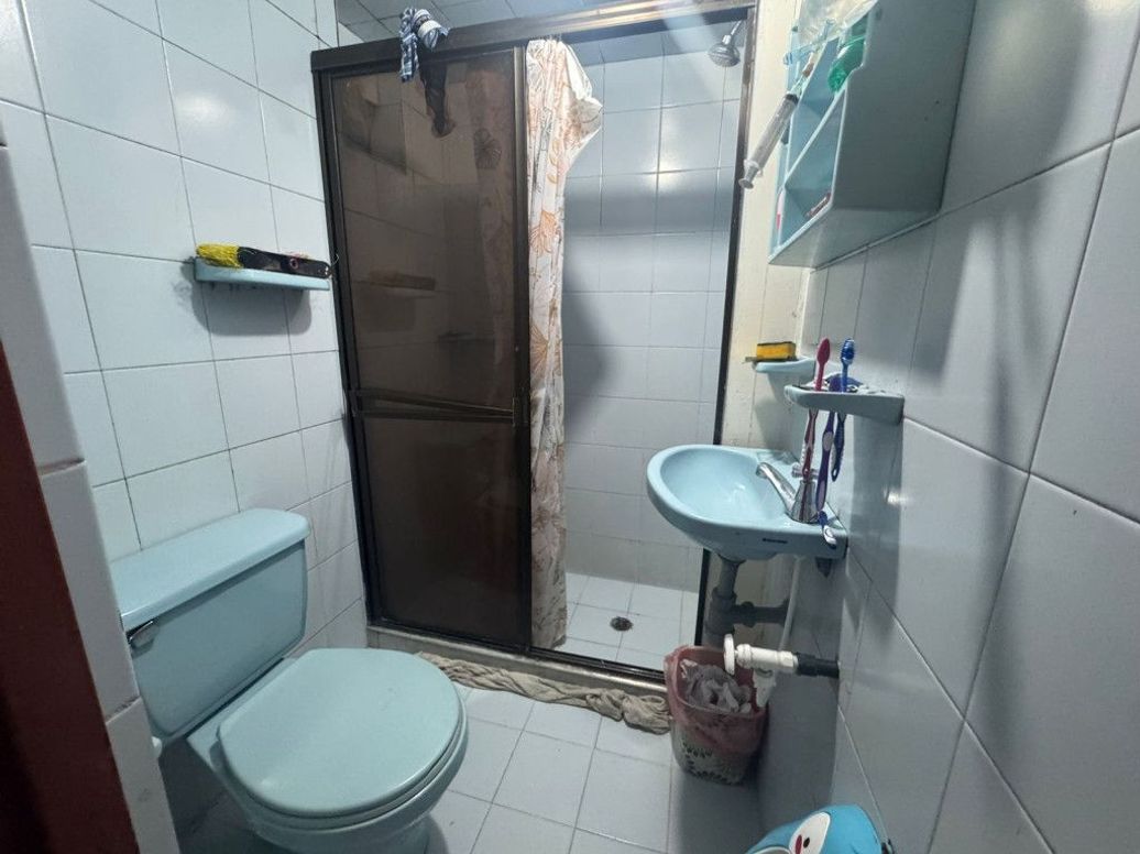 Casa de 7 alcobas en venta en Altos Del Poblado, Bogotá, 295 m² · foto 7 de 12