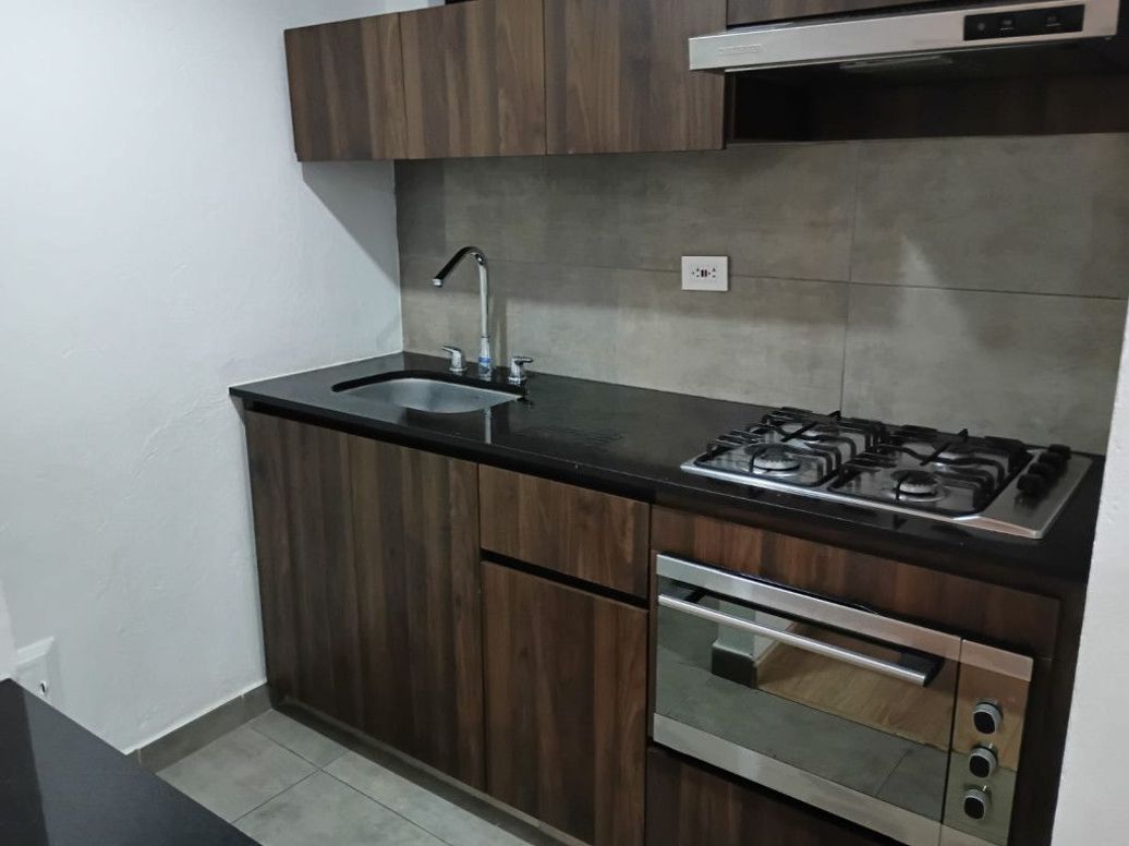 Apartaestudio en venta en Santa Barbara, Bogotá, 33 m² · foto 5 de 11