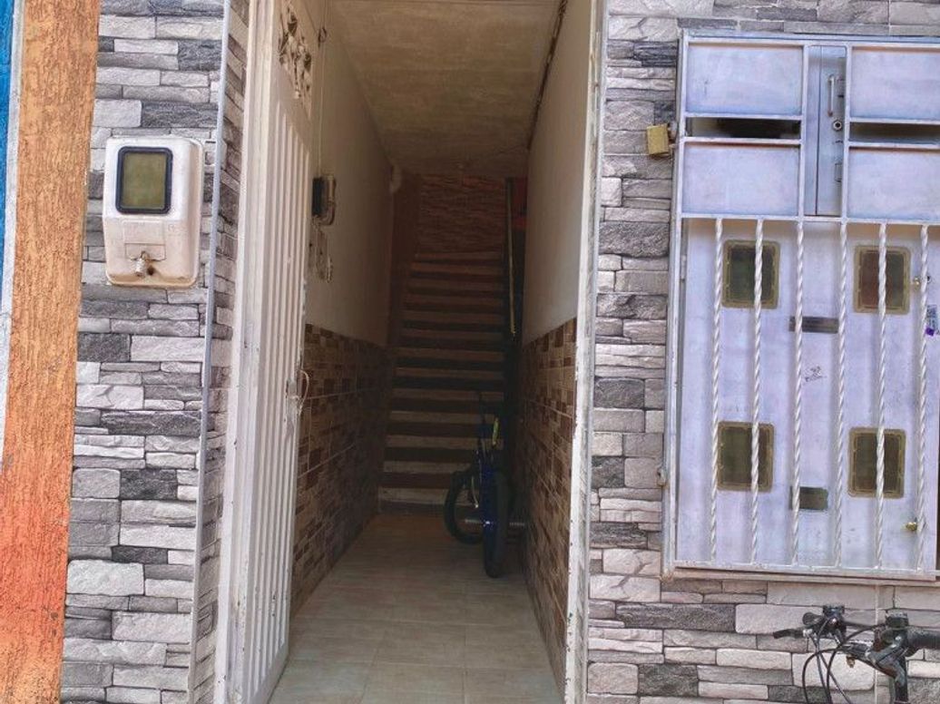 Casa de 8 alcobas en venta en San Carlos, Bogotá, 394 m² · foto 2 de 14