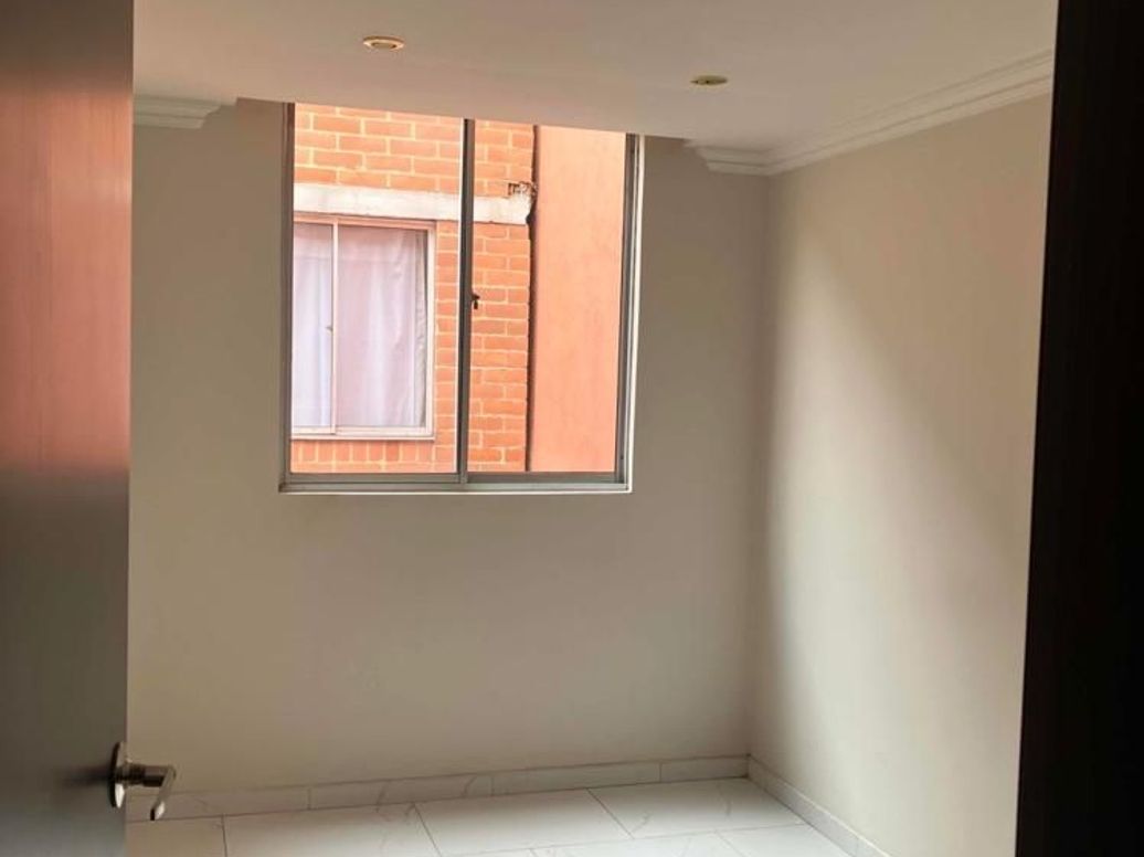 Apartamento de 2 alcobas en venta en Libertador, Bogotá, 42 m² · foto 18 de 20