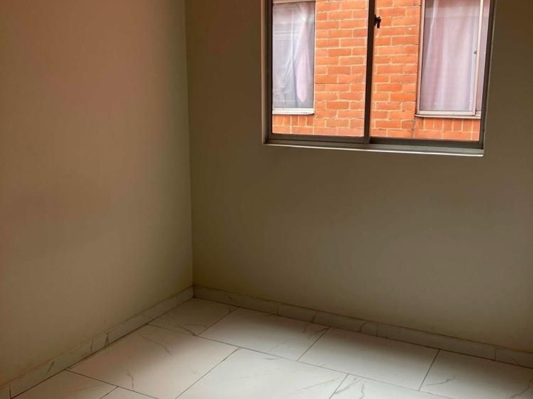 Apartamento de 2 alcobas en venta en Libertador, Bogotá, 42 m² · foto 19 de 20