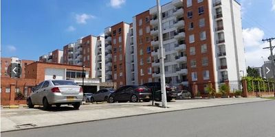 Se Vende Apto piso 5 con ascensor area 74 mtrs consta de 3 habitaciones 2 baños sala cocina, Balcon y parqueadero propio, La unidad tiene GYM, Sauna , Cancha de Football Piscina y salon social