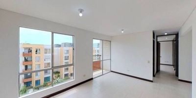 Apartamento en venta de 53m2, con vista interior, ubicado en un 5to piso (Torre F Apto 504), acceso por escaleras. Consta de 2 habitaciones, 2 baños, sala comedor, estudio, balcón, cocina integral y zona de lavandería. Tiene piso cerámico en todas sus zonas. El conjunto cuenta con zonas verdes, zona para niños, salón social, cancha de fútbol, piscina y vigilancia privada las 24 horas. Cerca a centro comercial B Mall y Bochalema Plaza; cerca a almacenes de cadena como D1; cerca a colegio Sagrado Corazón de Jesús; cerca a Universidad Autónoma de Occidente; cerca a paradas del MIO; Vías de acceso por la Carrera 109 y Calle 43.
 h_property_nid_ref:  33946696600
 h_property_uuid_detail:  452a6c04-9570-461d-997d-2fb15b8516ae
 ubicacion: Cali,Bochalema
 Inmueble ofertado por nuestro aliado HABI.