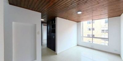 Apartamento en venta de 46M², con vista interior, ubicado en un 4to piso (Torre 6 Apto 403), acceso por escaleras, parqueadero comunal. Consta de 3 habitaciones, 2 baños, sala comedor, cocina integral y zona de lavandería. Tiene piso cerámico en todas sus zonas. El conjunto cuenta con parque infantil, zonas verdes, salón comunal y vigilancia privada las 24 horas. Cerca a centro comercial Santafé; cerca a almacenes de cadena Jumbo, Tienda D1, Tienda Ara, Surtimax; cerca a colegio Centro Santa Maria; cerca a paraderos del SITP; Vías de acceso por la Carrera 11 y Calle 181C.
 h_property_nid_ref:  39150757187
 h_property_uuid_detail:  49adfa18-2dd0-4ac3-8f57-d3d8a19cc436
 ubicacion: Bogotá,San José de Usaquén
 Inmueble ofertado por nuestro aliado HABI.