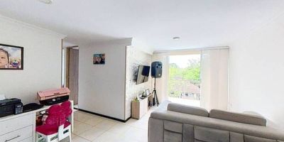 Apartamento en venta de 78m2, con vista exterior, ubicado en un 4to piso (Torre A Apto 406), acceso por escaleras. Consta de 3 habitaciones, 2 baños, sala comedor, cocina integral, balcón y zona de lavandería. Tiene piso cerámico en tosas sus zonas. El conjunto cuenta con zona para niños, piscina y vigilancia privada las 24 horas. Cerca a centro comercial Premier Limonar; cerca a almacenes de cadena La Gran Colombia, Dollarcity, D1 y Ara; cerca a colegio Parroquial Divino Salvador; cerca a universidad UCC; cerca a estación del MIO (Caldas); Vías de acceso por la cra 69 y calle 1aB.
 h_property_nid_ref:  43235109681
 h_property_uuid_detail:  c963697b-9ba9-4542-9859-dfc43540b8c0
 ubicacion: Cali,El refugio
 Inmueble ofertado por nuestro aliado HABI.