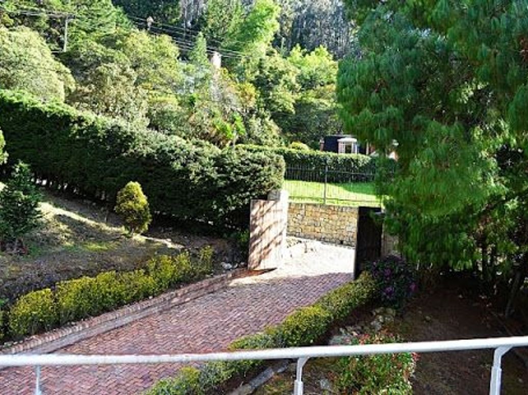 Casa de 3 alcobas en arriendo en Floresta De La Sabana, Bogotá, 400 m² · foto 6 de 12