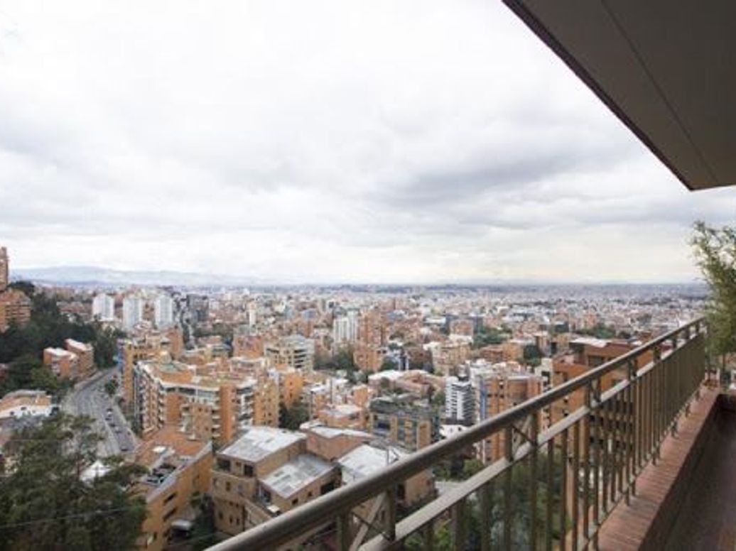 Apartamento de 4 alcobas en venta en Chicó Alto, Bogotá, 355 m² · foto 20 de 20