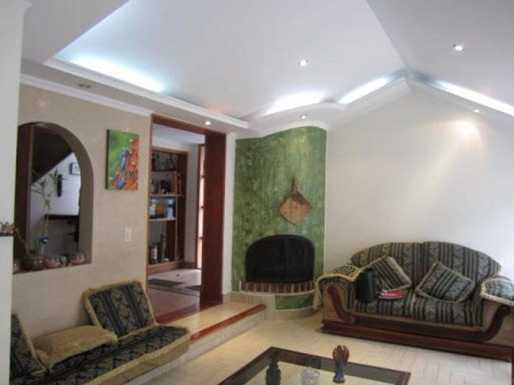 Casa de 4 alcobas en venta en Alhambra, Bogotá, 346 m² · foto 8 de 18