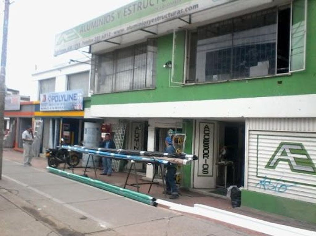 Casa de 5 alcobas en venta en Los Alcázares, Bogotá, 627 m² · foto 8 de 11