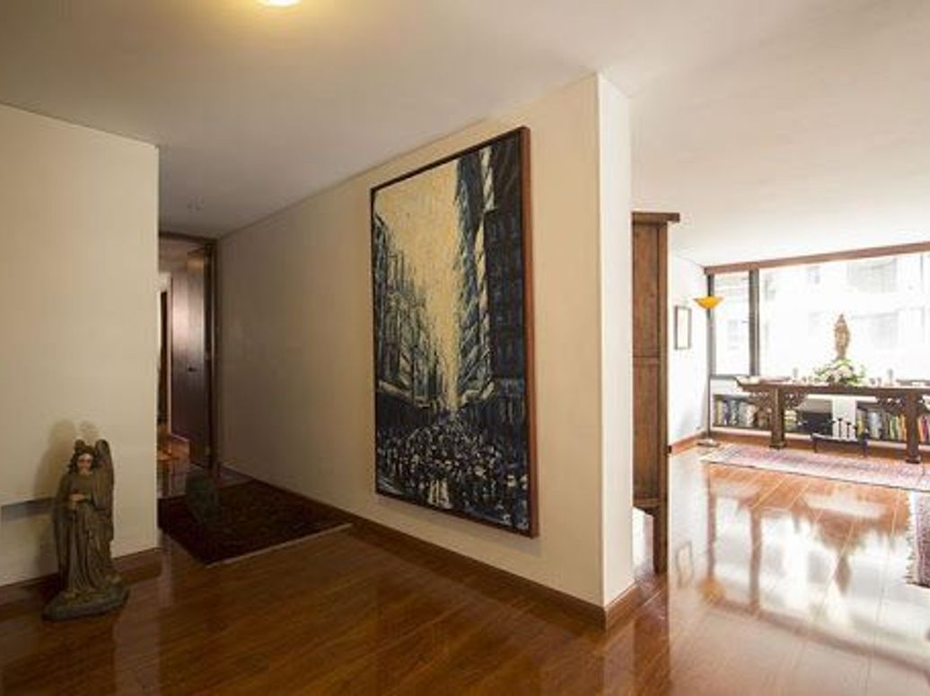 Apartamento de 3 alcobas en venta en El Refugio De Suba, Bogotá, 224 m² · foto 7 de 15