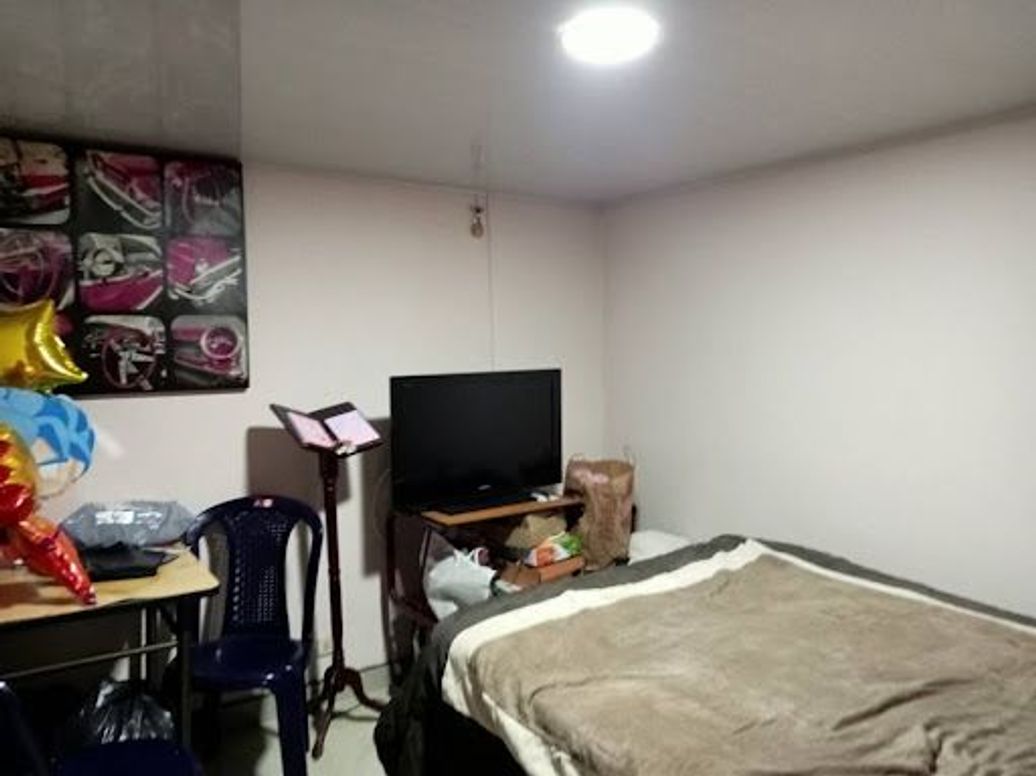 Casa de 13 alcobas en venta en La Laguna, Bogotá, 317 m² · foto 16 de 18