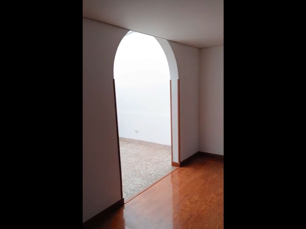 Casa de 5 alcobas en venta en Villa Claudia, Bogotá, 180 m² · foto 13 de 20