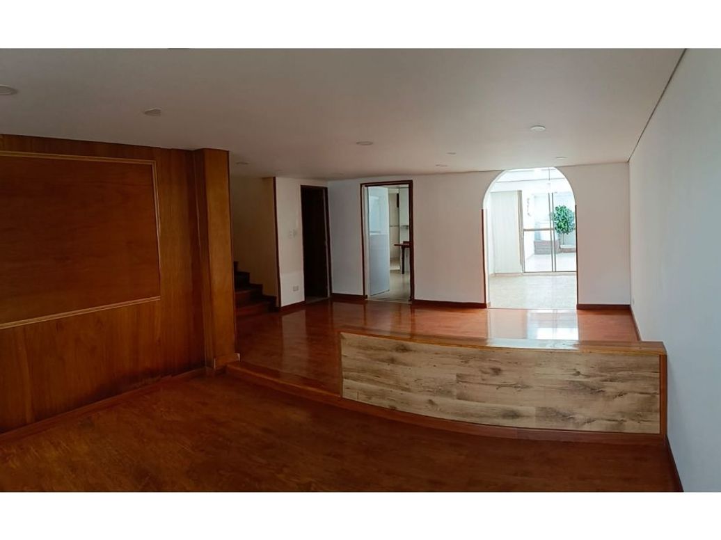 Casa de 5 alcobas en venta en Villa Claudia, Bogotá, 180 m² · foto 6 de 20