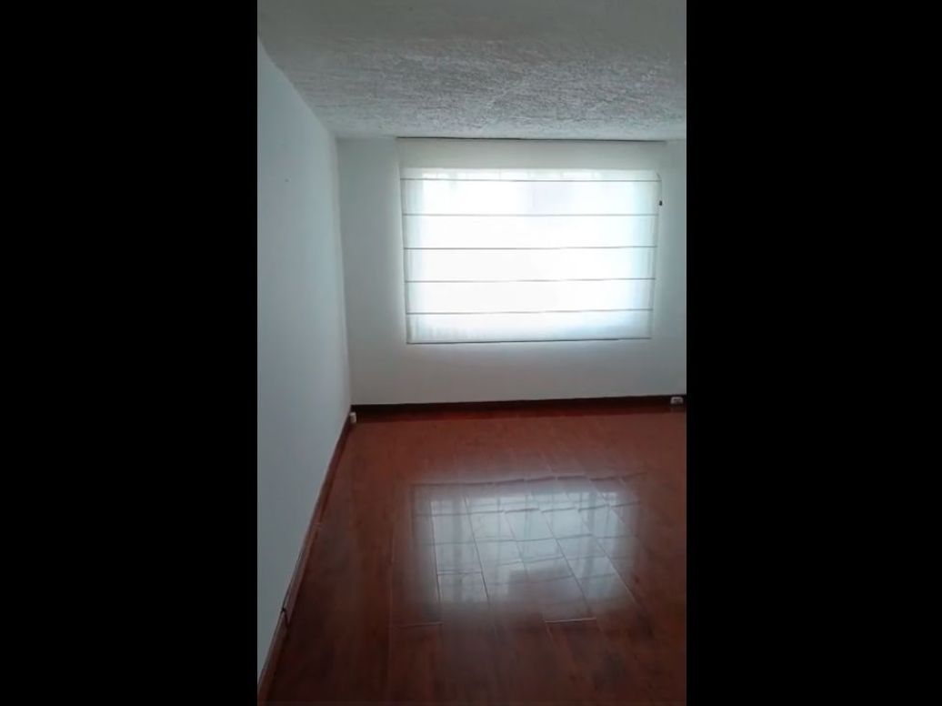 Casa de 5 alcobas en venta en Villa Claudia, Bogotá, 180 m² · foto 8 de 20