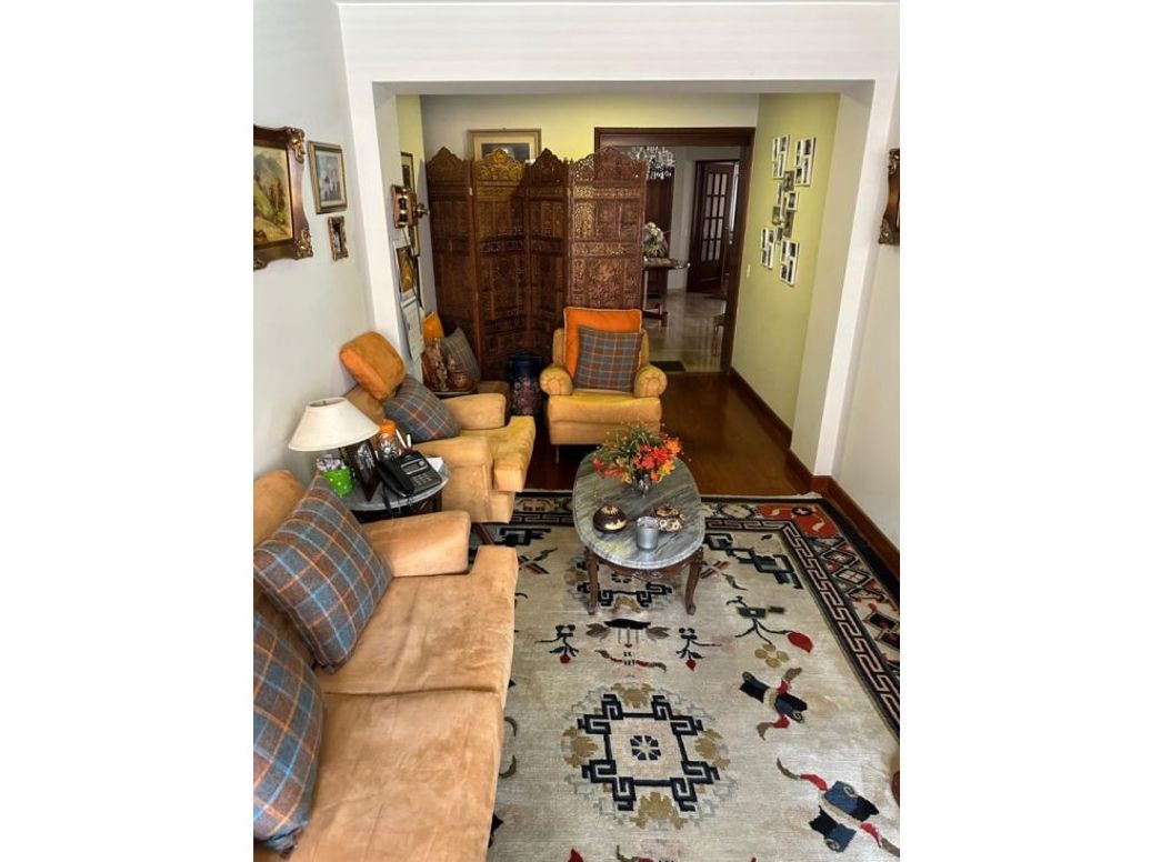 Apartamento de 3 alcobas en venta en Santa Barbara Occidental, Bogotá, 211 m² · foto 16 de 16