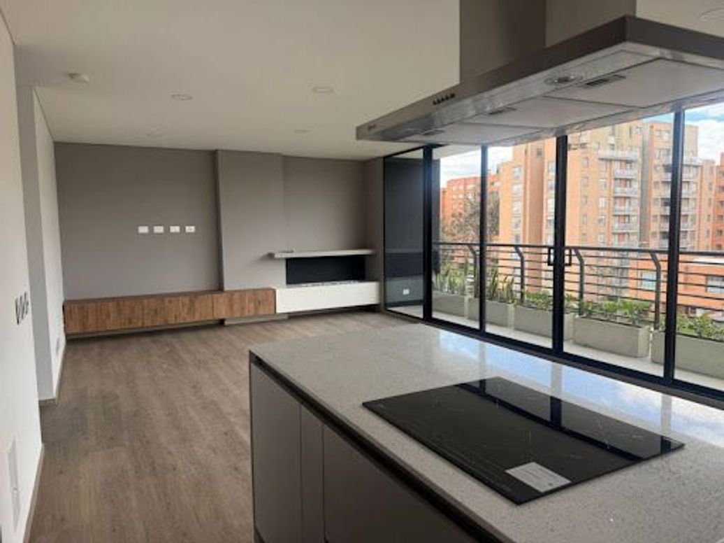 Apartamento de 3 alcobas en venta en Ciudad Salitre Nororiental, Bogotá, 137 m² · foto 7 de 20