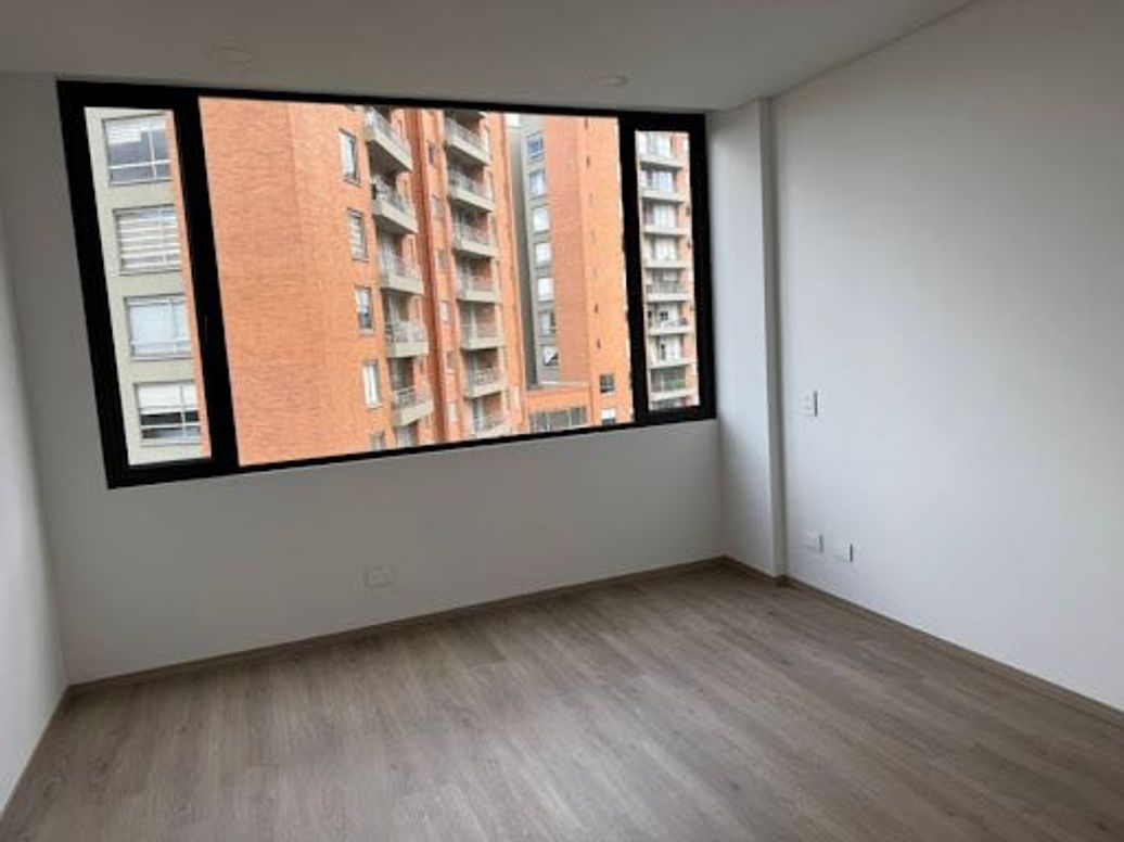 Apartamento de 3 alcobas en venta en Ciudad Salitre Nororiental, Bogotá, 137 m² · foto 8 de 20