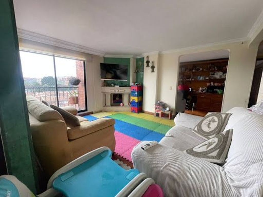 Apartamento de 3 alcobas en venta en El Batán, Bogotá, 137 m² · foto 5 de 20