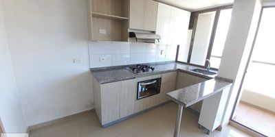 Hermoso Apartamento ubicado en zona residencial, amplios espacios y luz natural, en unidad cerrada y completa, con fácil acceso de transporte público, la unidad cuenta con piscina, cancha de microfutbol, gimnasio, salón social, zonas verdes, parqueadero y útil. Para mayor información comunicarse al 3002166693 Sara.