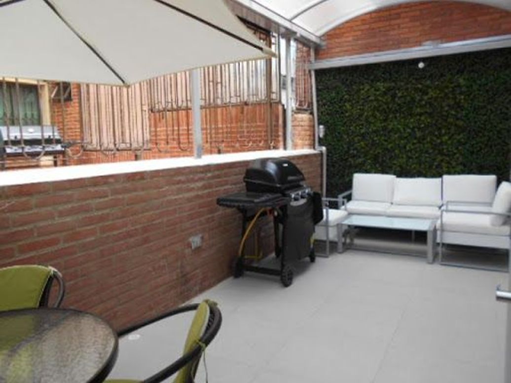 Apartamento de 4 alcobas en venta en Santa Barbara, Bogotá, 243 m² · foto 18 de 18