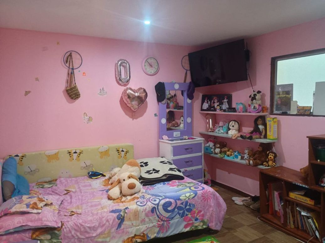 Casa de 8 alcobas en venta en Las Flores Et. I, Bogotá, 300 m² · foto 12 de 19
