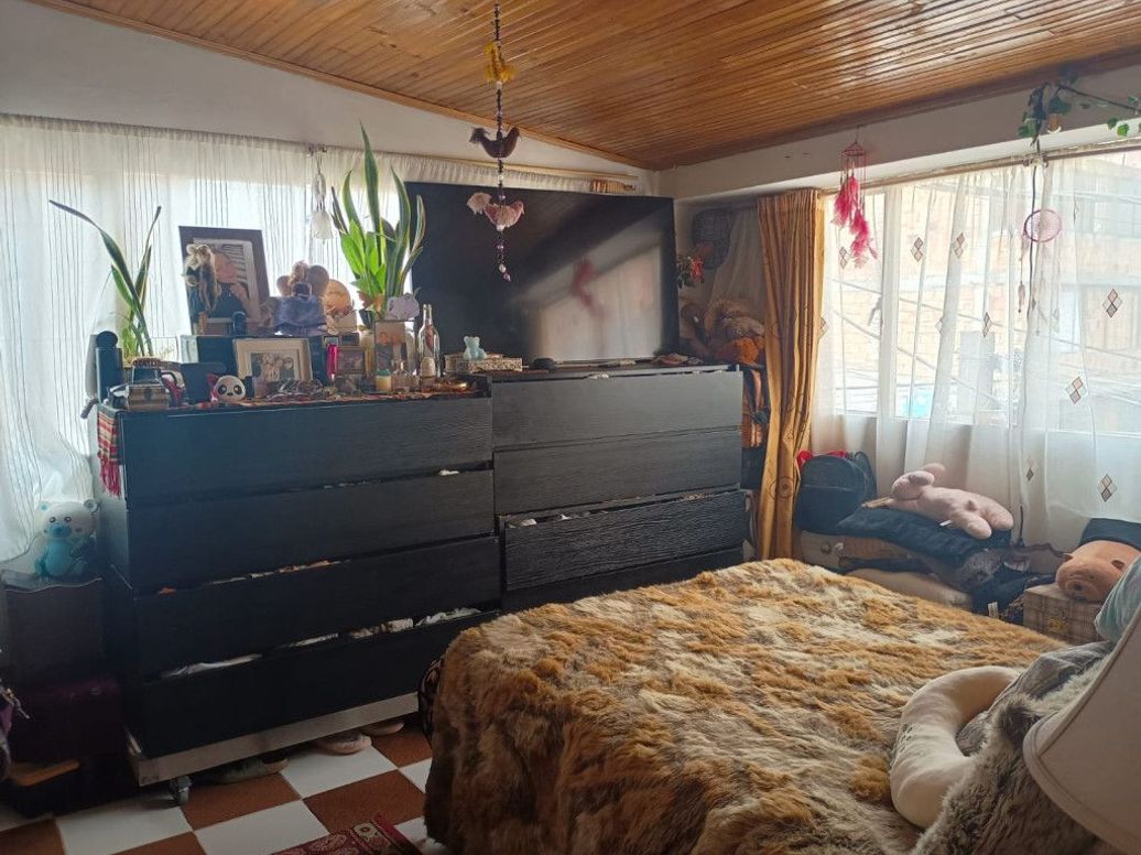 Casa de 8 alcobas en venta en Las Flores Et. I, Bogotá, 300 m² · foto 15 de 19