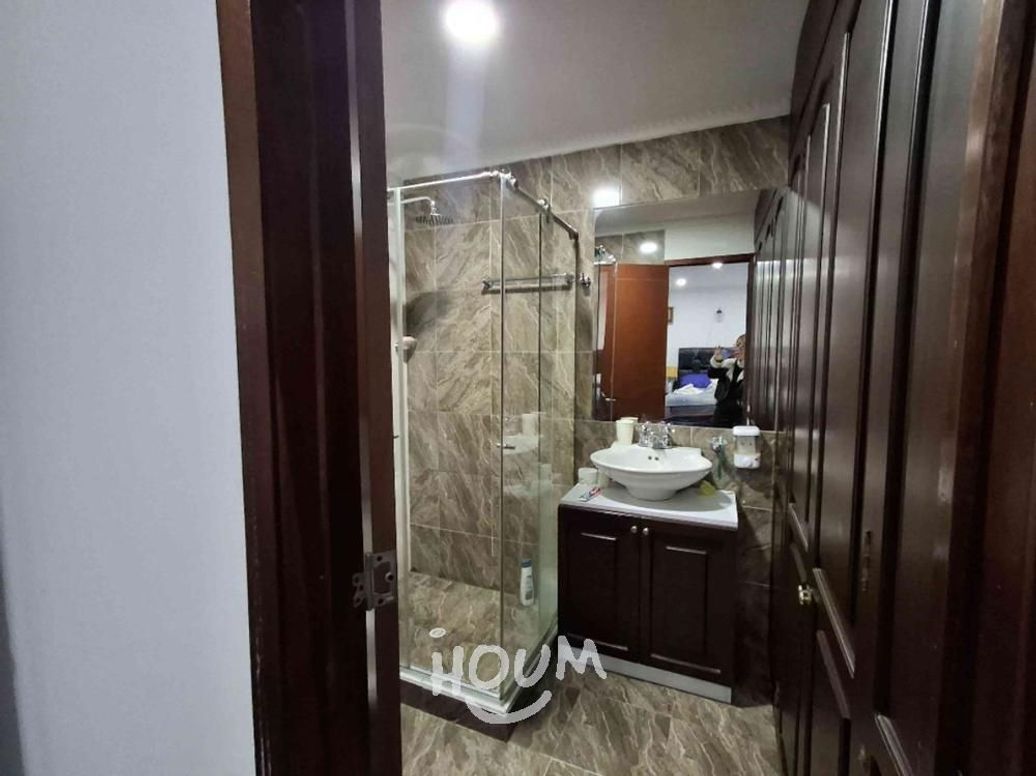 Casa de 5 alcobas en venta en Gran Britalia, Bogotá, 315 m² · foto 13 de 19