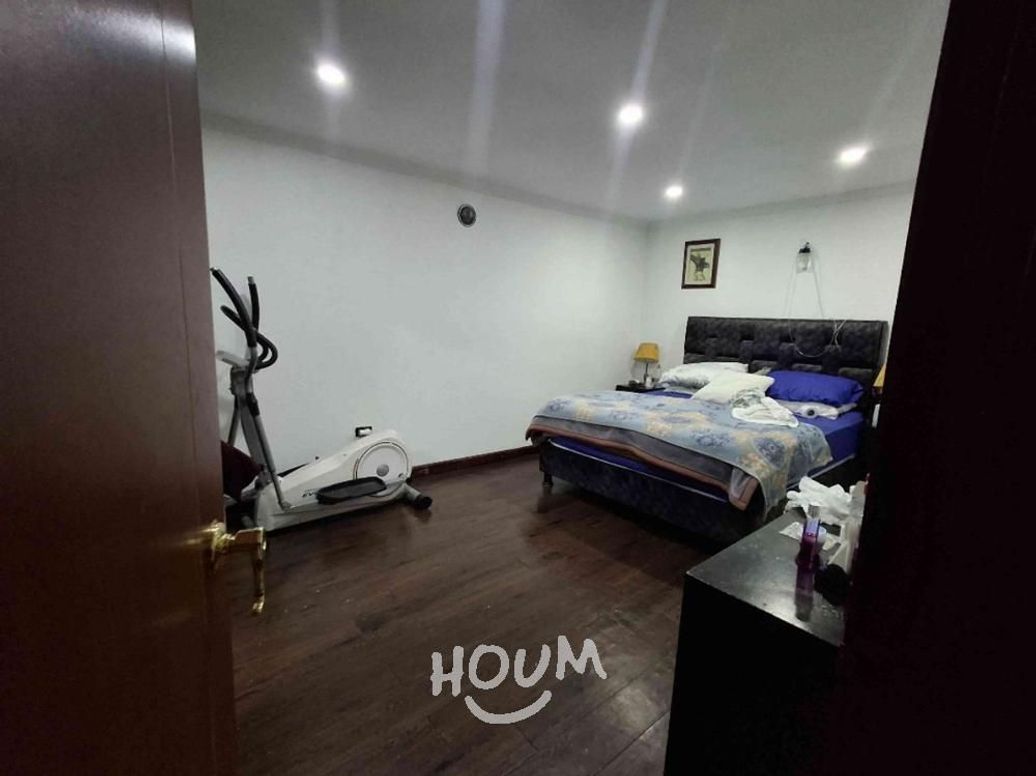 Casa de 5 alcobas en venta en Gran Britalia, Bogotá, 315 m² · foto 9 de 19