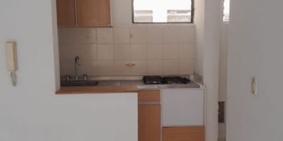 Esta propiedad en Bogotá, ubicada en el barrio de Engativá, cuenta con 2 baños y 3 habitaciones. tiene una superficie total de 59.01 m², en excelente estado de conservación. Entre sus comodidades, encontramos un comedor diario, comedor, cocina propia, estudio/oficina, lavandería, lavadero y sala. La propiedad no dispone de estacionamiento. se encuentra en una zona tranquila y bien comunicada. Los gastos comunes ascienden a 170,000 pesos colombianos. Es una excelente oportunidad de inversión en una zona residencial de Bogotá. DBW-202
