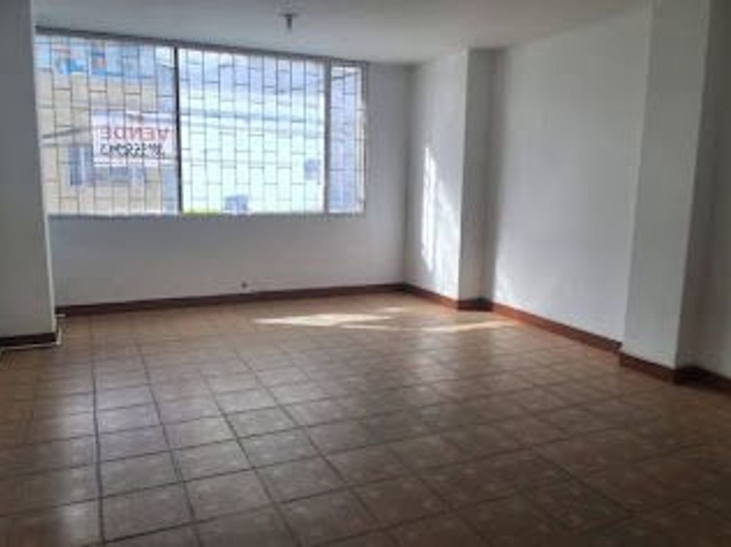 Casa de 4 alcobas en venta en Alsacia, Bogotá, 181 m² · foto 3 de 20