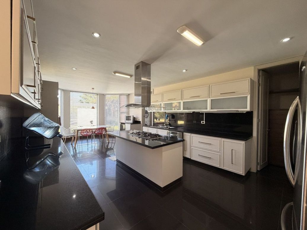 Casa de 5 alcobas en venta en Casa Blanca, Bogotá, 850 m² · foto 5 de 20