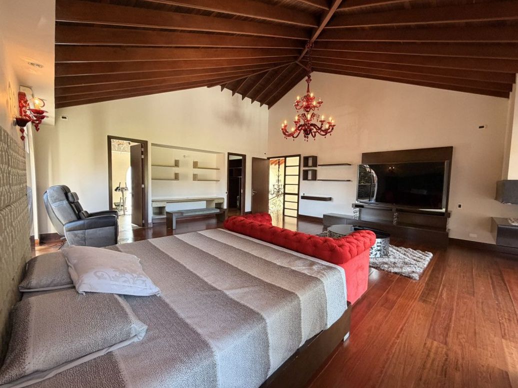 Casa de 5 alcobas en venta en Casa Blanca, Bogotá, 850 m² · foto 9 de 20
