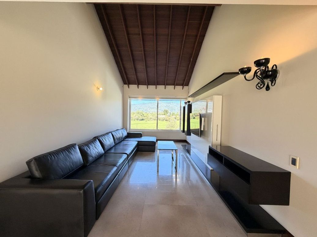 Casa de 5 alcobas en venta en Casa Blanca, Bogotá, 850 m² · foto 18 de 20
