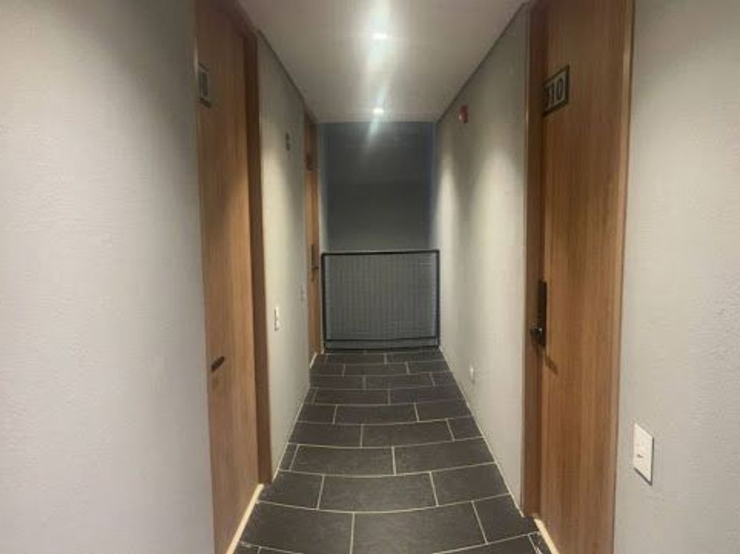 Apartaestudio en venta en Chicó Norte, Bogotá, 46 m² · foto 9 de 20