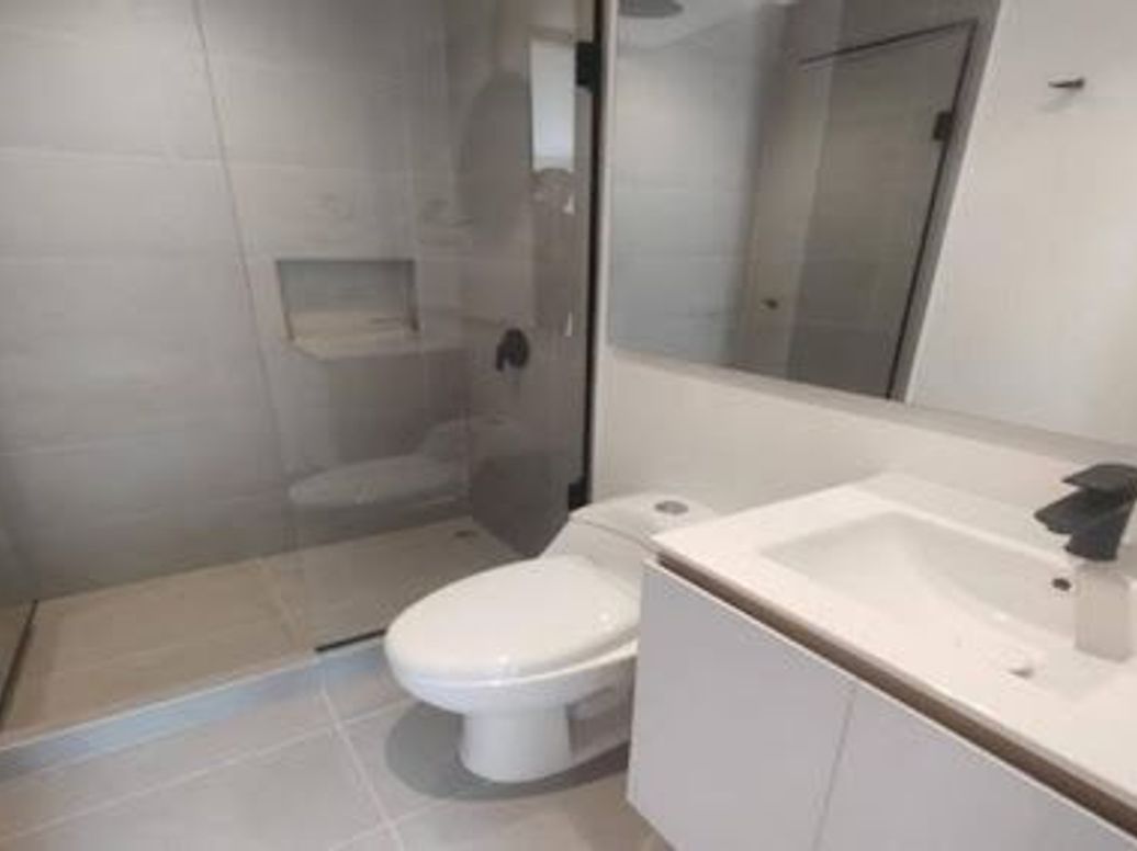 Apartamento de 2 alcobas en venta en North Point, Bogotá, 61 m² · foto 16 de 20