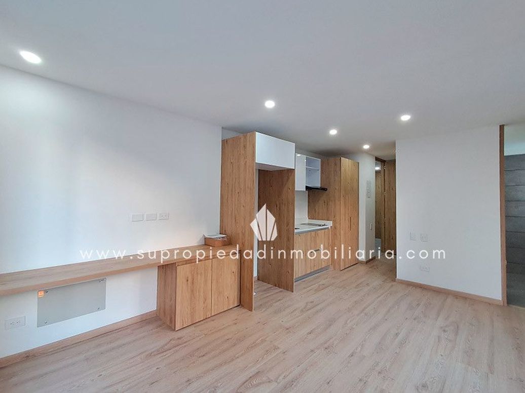 Apartaestudio en venta en Chico Norte Et. Iii, Bogotá, 28 m² · foto 3 de 14