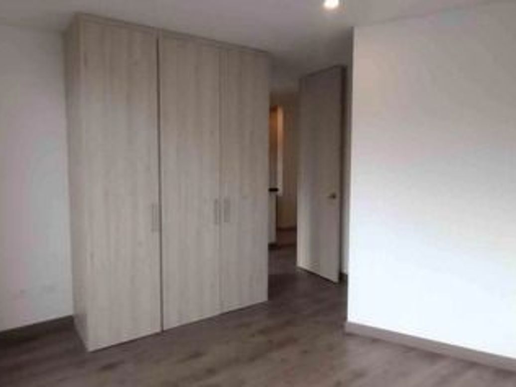 Apartamento de 1 alcoba en venta en San Diego, Bogotá, 42 m² · foto 15 de 20