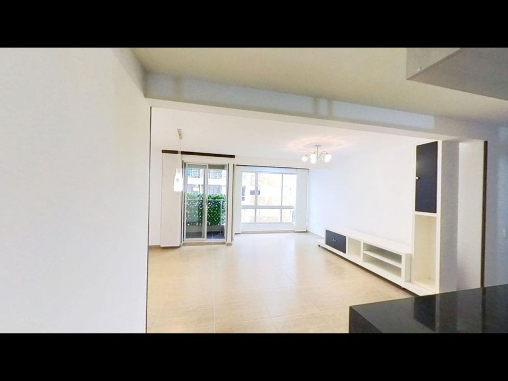 Apartamento de 3 alcobas en venta en Campo Alegre, Bogotá, 84 m² · foto 5 de 20