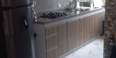 ?¡Apartamento en Venta en ( Zarzamora) , (Bogota)! ?

     Área: 60 M2

     Distribucion:5 piso,vista exterior,3 habitaciones,2 baños,,sala-comedor,cocina

     1 parqueadero,con ascensor,zona de lavanderia

?  Precio de Venta: $315.000.000 Cop

??‍? Administración: $ 100.000COP

?    Ubicación Estratégica:Conjunto Charlotte

✔️  Vías principales ?Calle 72,Calle 66,Av ciudad de cali

✔️ Centros comerciales cerca ?️ Cc Vivero,Cc Nuestro Bogota,Portal 80

✔️ Cerca de Almacenes de cadena  ? Exito,D1,Ara,Farmatodo

✔️ Próximo al Colegio y universidades _____ ?

? Beneficios del conjunto:

✔ Zonas verdes y espacio para niños ??

✔ Salón comunal para eventos y reuniones ?

 DEQ-153

 
