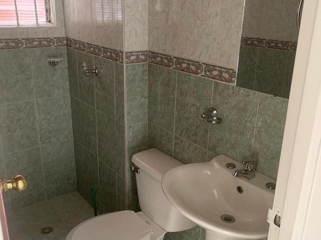 Apartamento de 3 alcobas en venta en Timiza A, Bogotá, 53 m² · foto 10 de 20