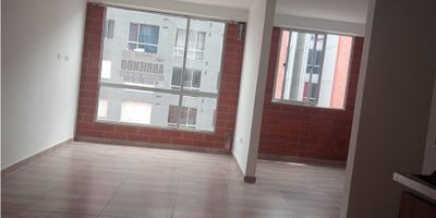 
Arriendo apartamento en Zipaquirá ubicado en conjunto residencial cedromonti piso 8 

Moderno,  luminoso apartamento, 

Cuenta con:
✅ 2 habitaciones (principal con baño privado)
✅ 2 baños 
✅ Sala-comedor con gran iluminación natural
✅ Cocina integral con muebles  inferiores
✅ Zona de lavandería 
✅ Calentador a gas

El conjunto encontraras:
? Salón social
? Gimnasio
? Parqueadero de visitantes

Ubicación estratégica sobre via principal.
El conjunto cerrado cuenta con portería tipo lobby,  ascensor, Vigilancia,

