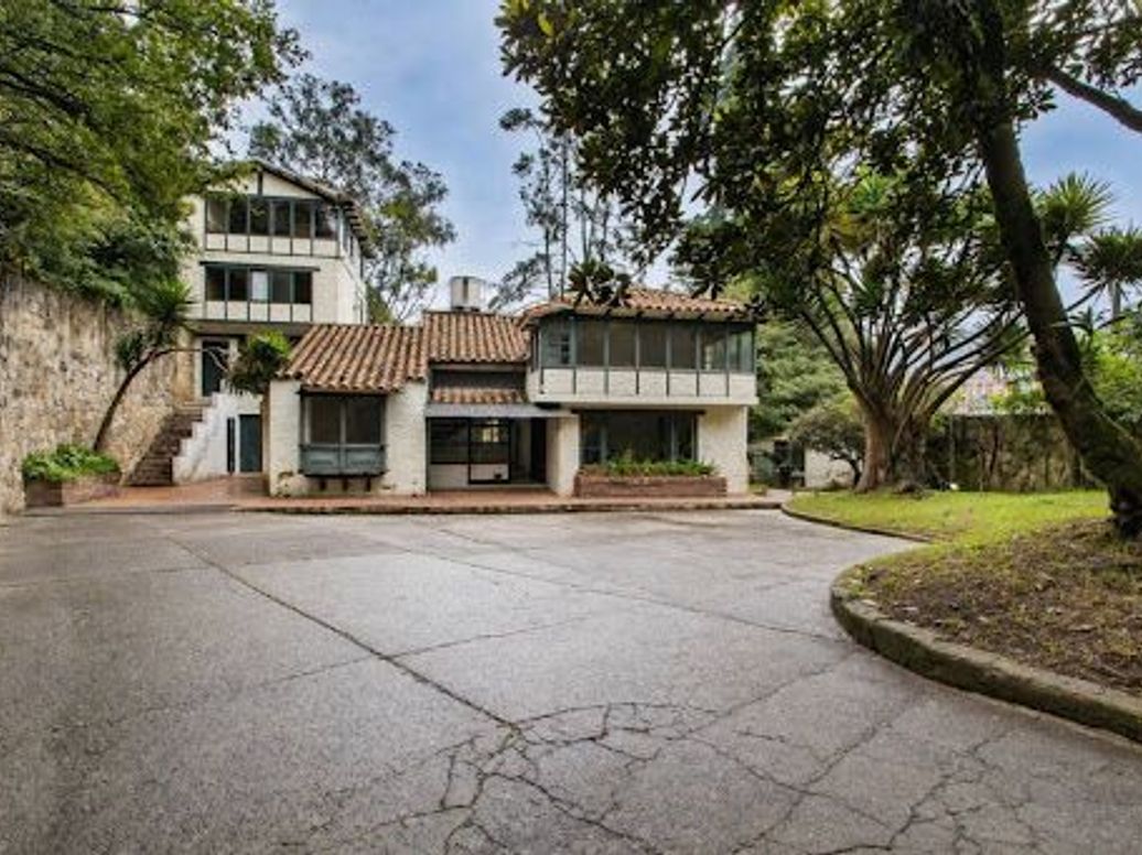 Casa de 7 alcobas en venta en Provenza, Bogotá, 739 m² · foto 2 de 20