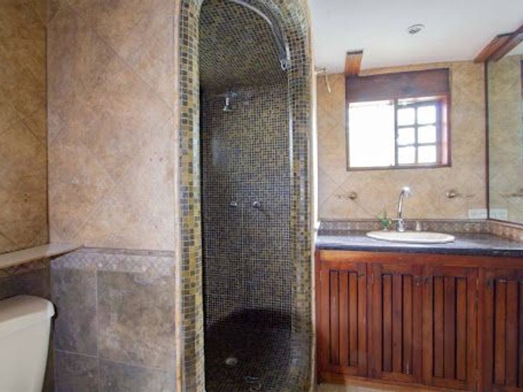 Casa de 7 alcobas en venta en Provenza, Bogotá, 739 m² · foto 10 de 20