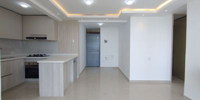 Apartamento en arriendo en Villa Campestre, ubicado en unidad cerrada cerca a supermercados, colegios, universidades, clinicas. Cuenta con 2 habitaciones, 2 baños, sala comedor, estar de tv, conexiones para aires acondicionados, pisos en porcelanato y cerámica, estufa, campana y hornos, cocina integral con mesón en quarztone, zona de ropa, piscina, gimnasio, salón comunal, parques infantiles, placa polideportiva, zonas verdes, planta eléctrica, vigilancia y porteria 24 horas.