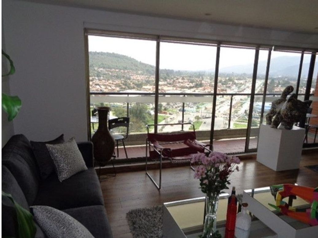 Apartamento de 3 alcobas en venta en Casa Blanca Suba, Bogotá, 144 m² · foto 2 de 16